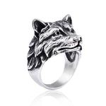 Beschermende wolf ring