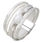 Leren armband met witte parel