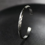 Minimalistische zilveren bangle armband